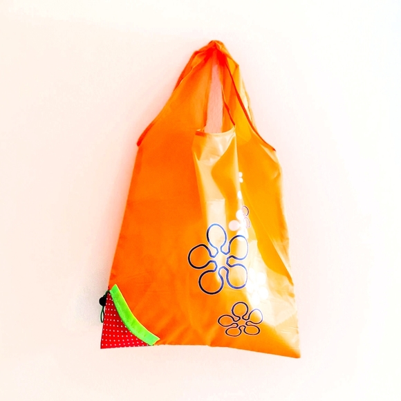 ● 3 New Nylon Foldable Reusable Shopping Bags - Picture 2 of 9